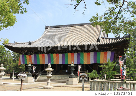 兵庫県加古川市にある天台宗寺院の「鶴林寺」 13573451