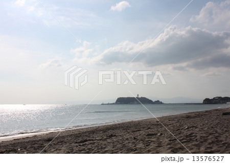 空と雲と海と 空と雲と海と 13576527