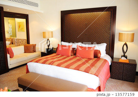 Apartment in luxurious hotel Dubai, UAE 13577159