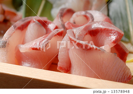 ぶりの刺身の写真素材