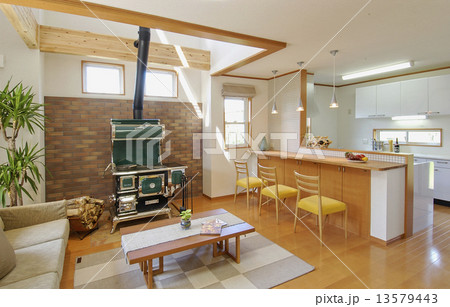 リビング　薪ストーブ 13579443