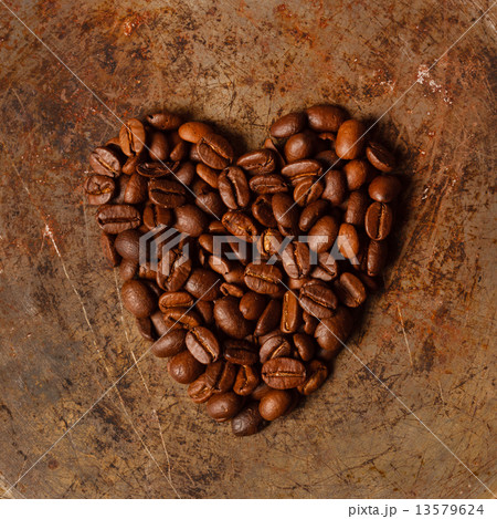 heart coffee made from coffee beans 13579624
