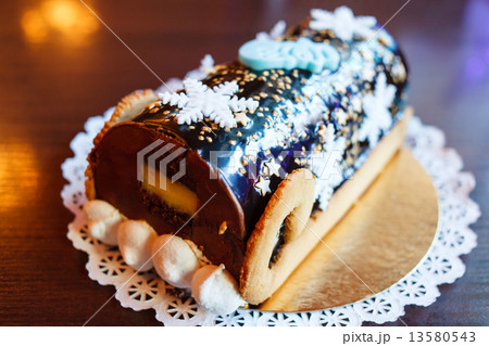 christmas chocolate yule log 13580543