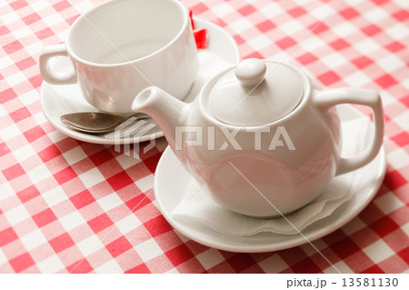 tea in the teapot 13581130