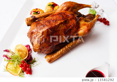 Roasted goose 13581292