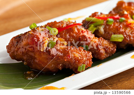 Tangy Thai Spicy Chicken Wings 13590566