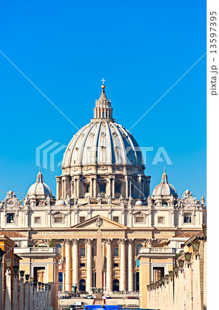 San Peter, Rome, Italy. 13597395