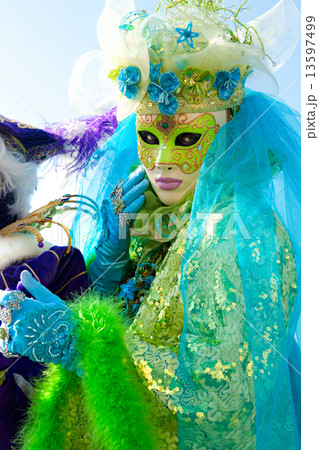 VENICE - MARCH 05: Participant in The Carnival of Venice, an ann VENICE - MARCH 05: Participant in The Carnival of Venice, an ann 13597499