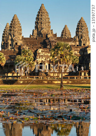 Angkor Wat, Siem reap, Cambodia. Angkor Wat, Siem reap, Cambodia. 13597737