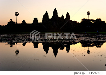 Angkor Wat at sunrise, cambodia. Angkor Wat at sunrise, cambodia. 13597886