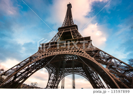 Eiffel tower at sunrise, Paris. 13597899
