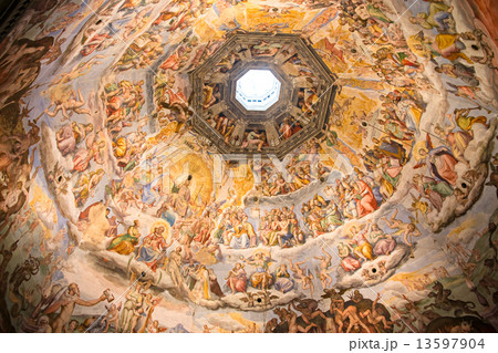 Florence, Painting inside the Duomo. 13597904
