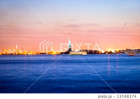 Statue of Liberty. New York, USA. 13598374