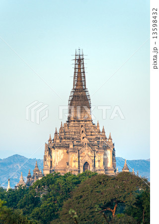 U bein bridge at Amarapura ,Mandalay, Myanmar. 13598432