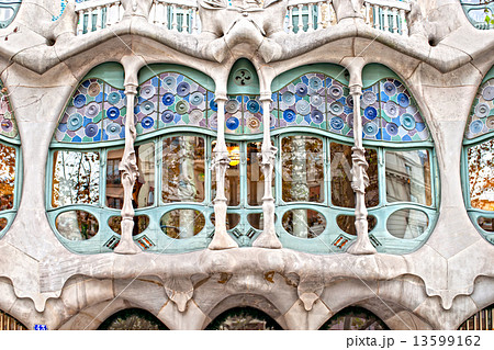 BARCELONA - DECEMBER 16: The facade of the house Casa Battlo (al 13599162