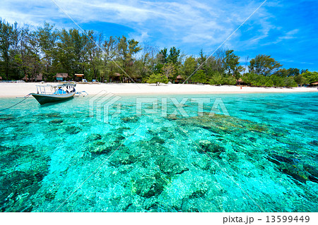 Beautiful sea at Gili Meno, Indonesia. Beautiful sea at Gili Meno, Indonesia. 13599449