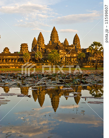 Angkor wat Angkor wat 13599607