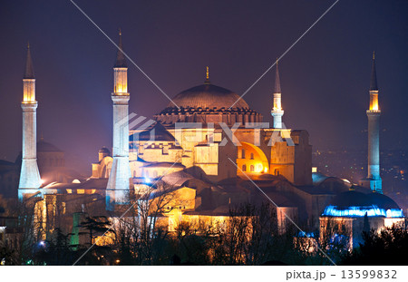 Hagia Sophia mosque, Istanbul, Turkey. Hagia Sophia mosque, Istanbul, Turkey. 13599832