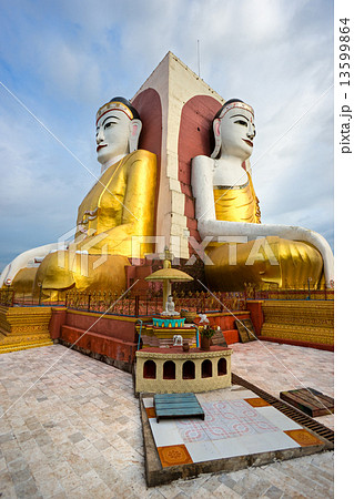 KYAIK PUN PAYA, Bago, Myanmar. 13599864