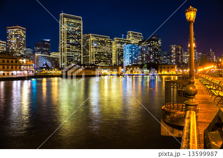 San Francisco skyline 13599987