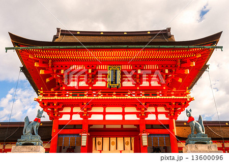 Fushimi Inari Taisha Shrine in Kyoto, Fushimi Inari Taisha Shrine in Kyoto, 13600096