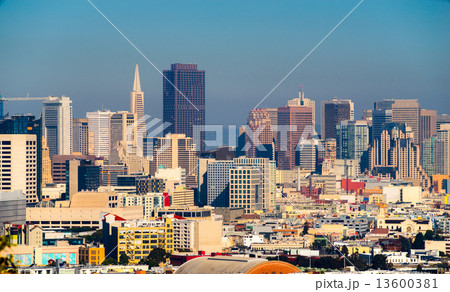 San Francisco skyline 13600381