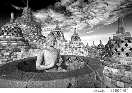 Borobudur Temple, Yogyakarta, Java, Indonesia. Borobudur Temple, Yogyakarta, Java, Indonesia. 13600494