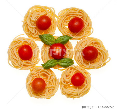Collection of Italian Pasta isolated on white. 13600757