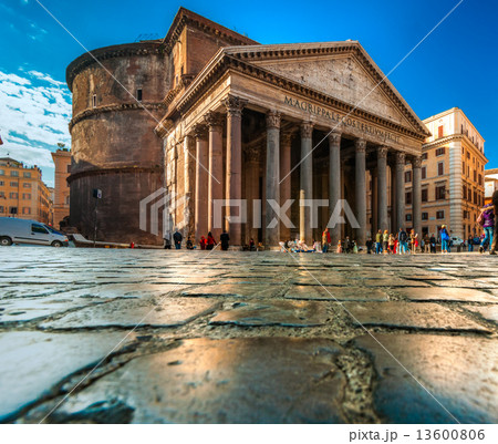 Inside the Pantheon, Rome, Italy. Inside the Pantheon, Rome, Italy. 13600806