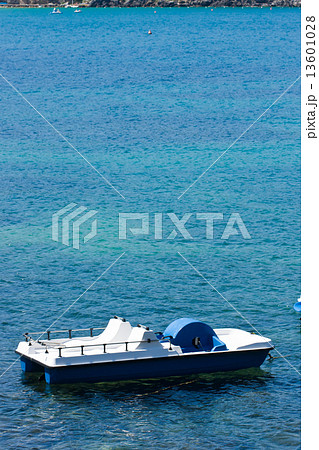 Pedalo on the sea, Biodola, Isle of Elba. 13601028