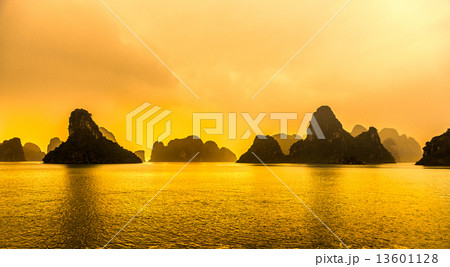 Halong Bay, Vietnam. Unesco World Heritage Site. 13601128