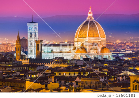 Florence, Duomo and Giotto's Campanile. Florence, Duomo and Giotto's Campanile. 13601181