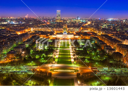 Paris at night. 13601443