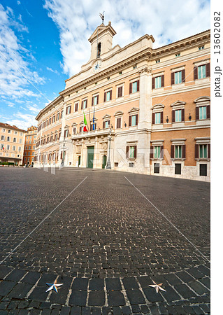 Montecitorio palace, Rome, Italy. 13602082