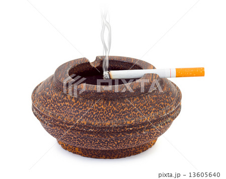 Ashtray and cigarette 13605640