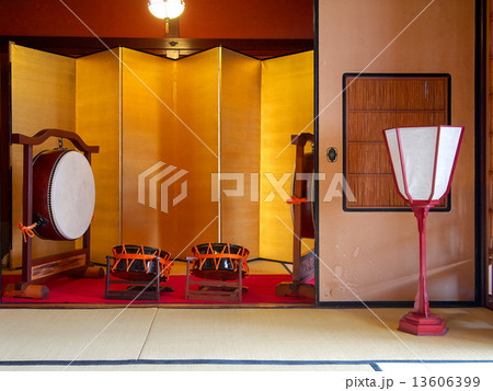 金沢 - ひがし茶屋街 金沢 - ひがし茶屋街 13606399