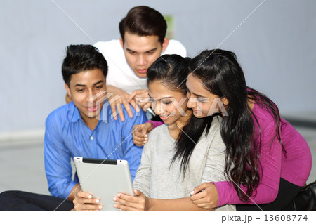 Mixed races Mixed races 13608774