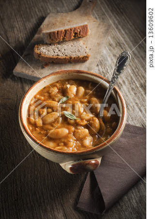 Bean stew 13609602