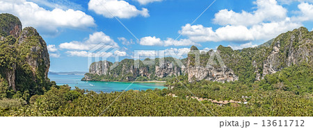 Panoramic view of Railay beach in Krabi, Thailand. 13611712