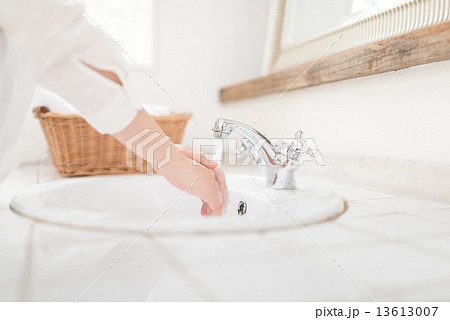 手洗い 13613007