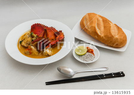 ベトナム・カニとココナッツミルクのカレー 13615935