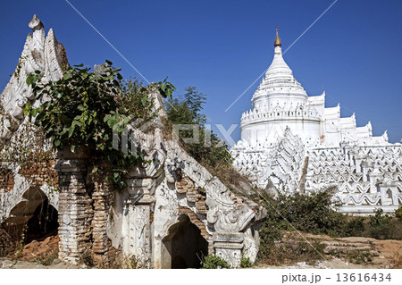 Myanmar, the great white stupa 13616434