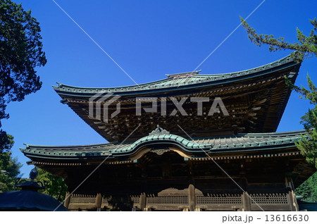 鎌倉五山 建長寺 三門 ・ 三解脱門 ( 神奈川県 鎌倉市 山ノ内 ) 鎌倉五山 建長寺 三門 ・ 三解脱門 ( 神奈川県 鎌倉市 山ノ内 ) 13616630