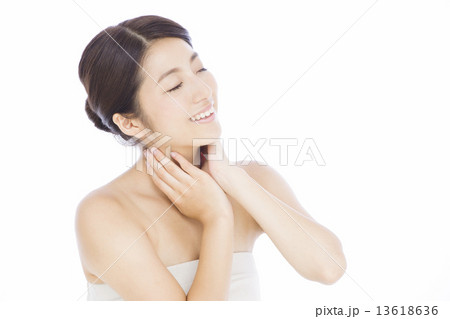 ビューティー 13618636