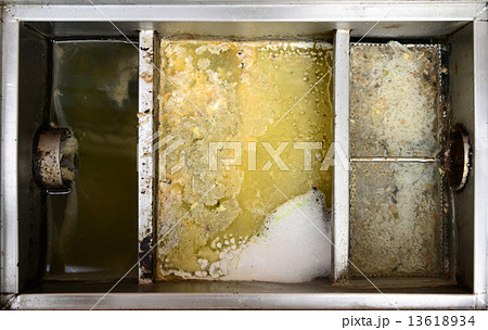 Grease traps box 13618934