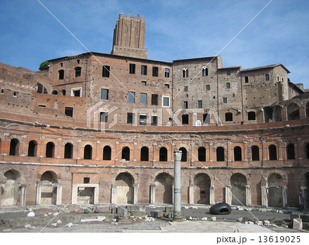 ローマ　カラカラ浴場 13619025