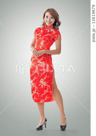 Chinese woman 13619679