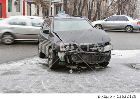 car accident in the city 13622129