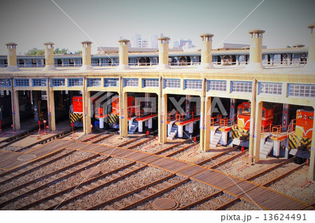 扇型車庫 13624491