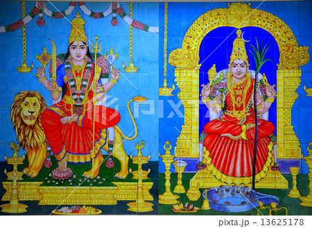 Sri Mahamariamman Temple 13625178